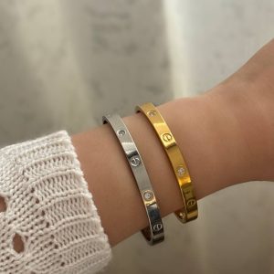 دستبند زنانه کارتیه نگین دار کد 129