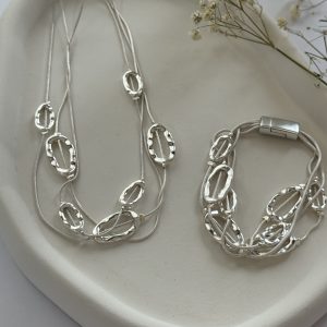 ست زنانه دستبند و گردنبند ابکاری نقره