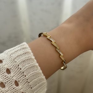 دستبند زنانه کد133